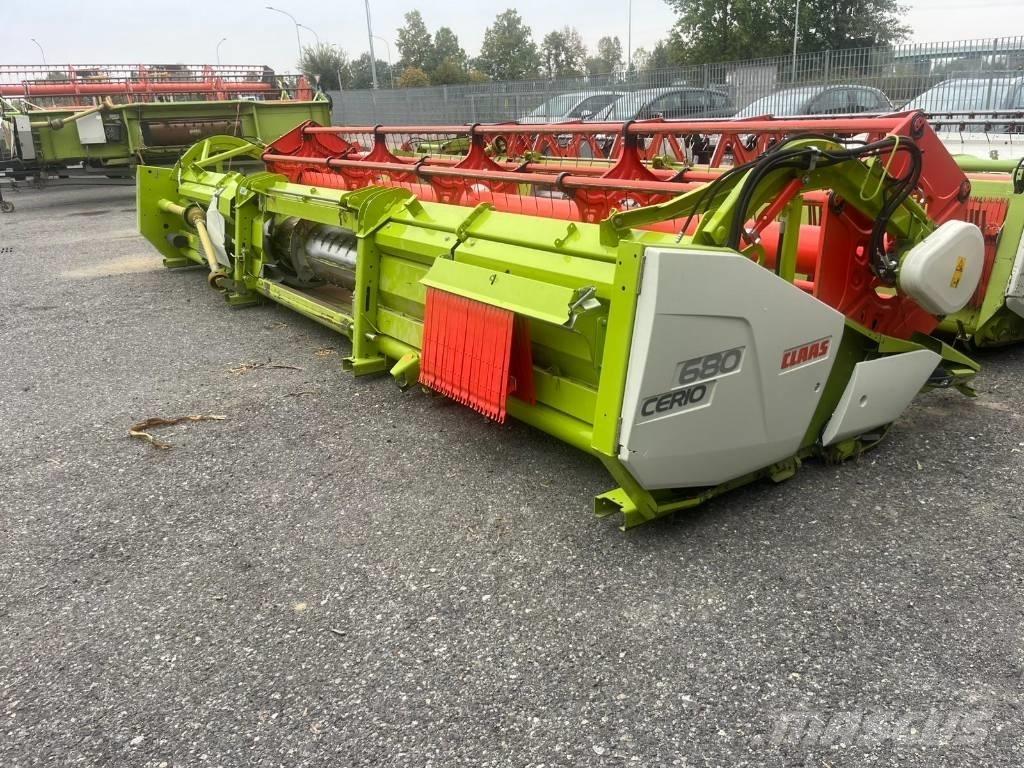CLAAS CERIO 680 Ražas novākšanas galvas