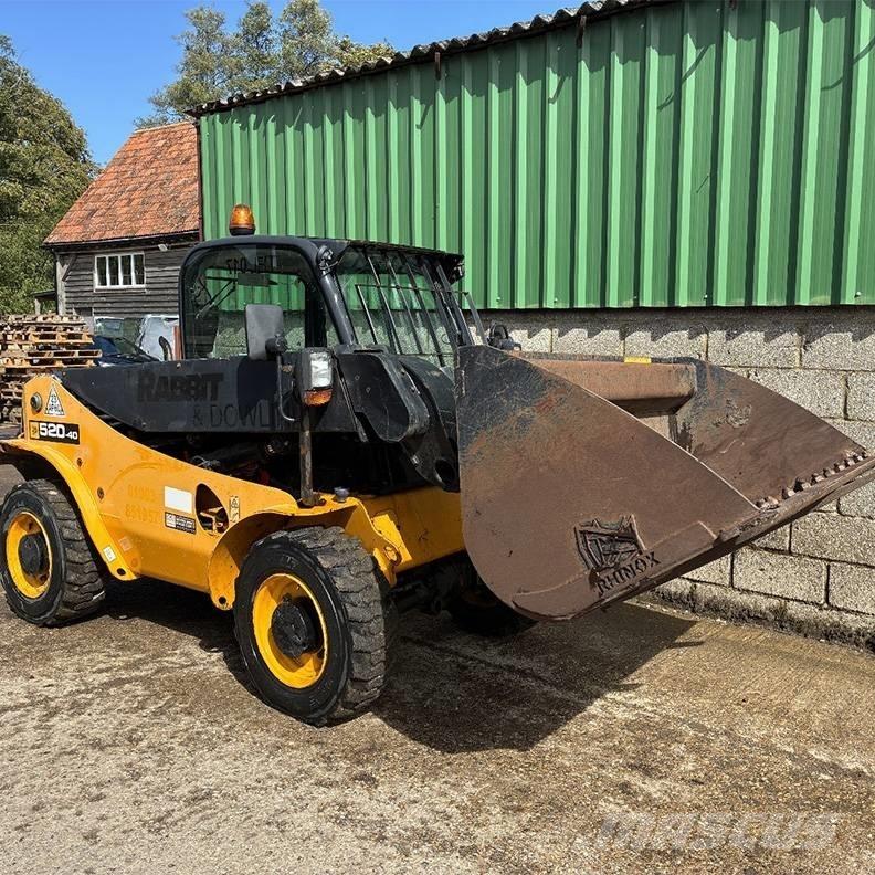 JCB 520-40 Teleskopiskie manipulatori