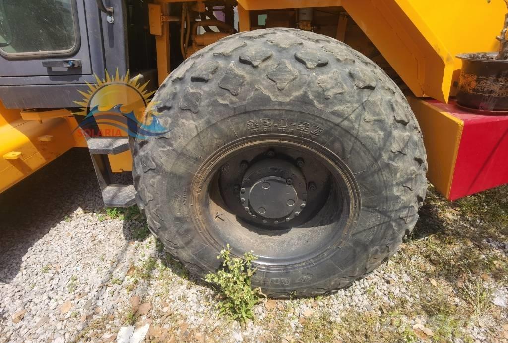 Dynapac CA 251 D Vienvalča grunts veltņi