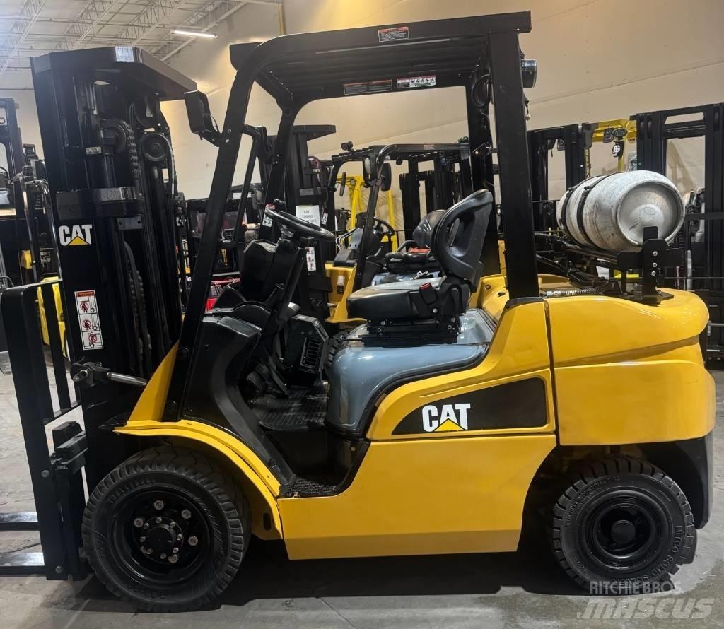 CAT FG30N Autokrāvēji - citi
