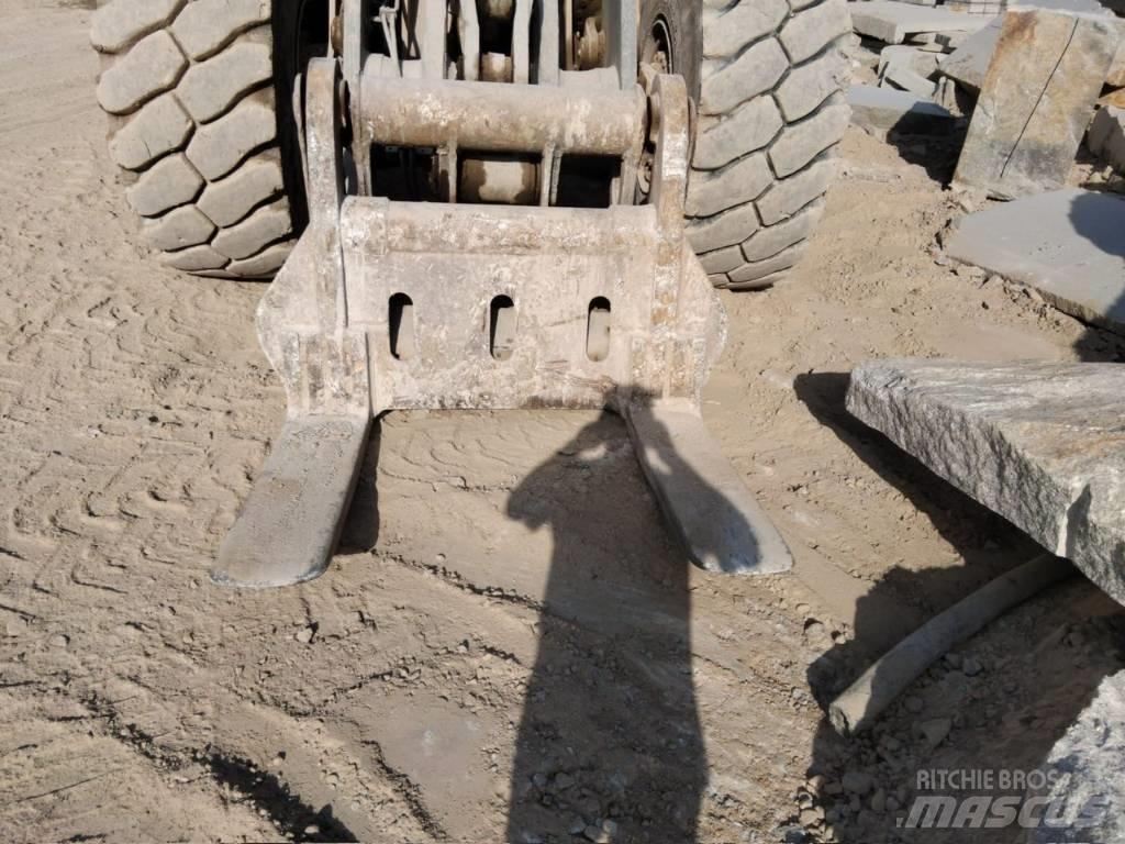 Volvo L 180 C Iekrāvēji uz riteņiem