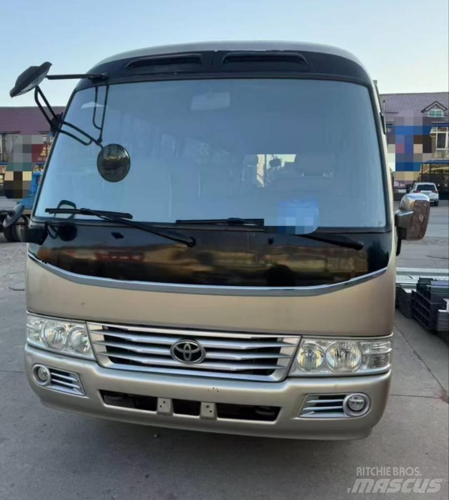 Toyota Coaster Starppilsētu autobusi