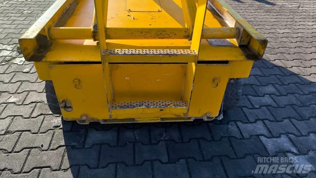 Haulotte Compact 10 Šķerveida pacēlāji