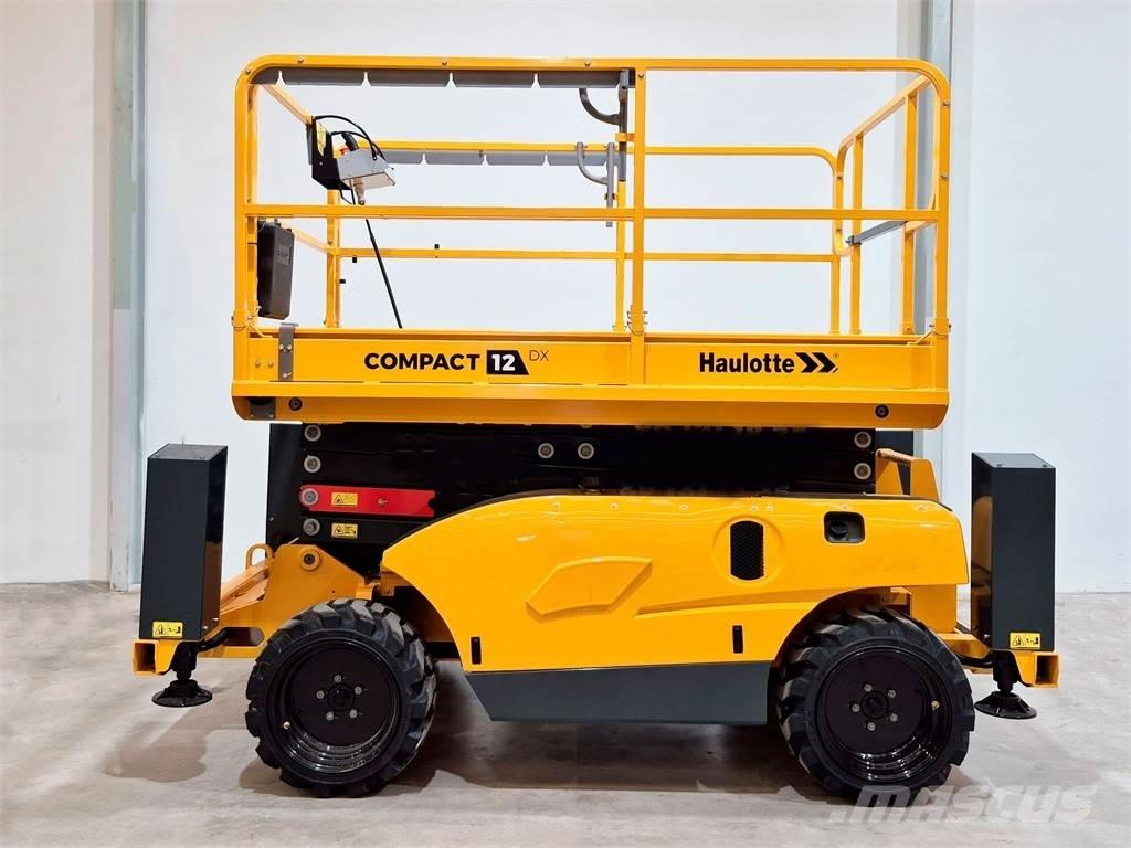 Haulotte C12DX Šķerveida pacēlāji
