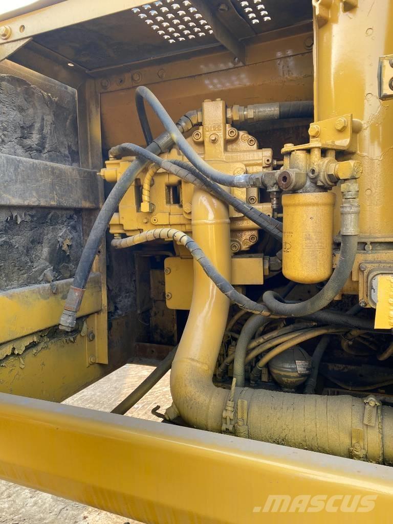 CAT 325 B Kāpurķēžu ekskavatori