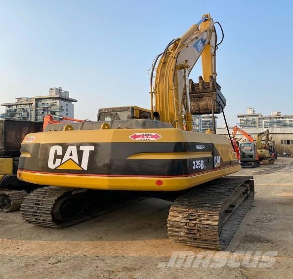 CAT 325 B Kāpurķēžu ekskavatori