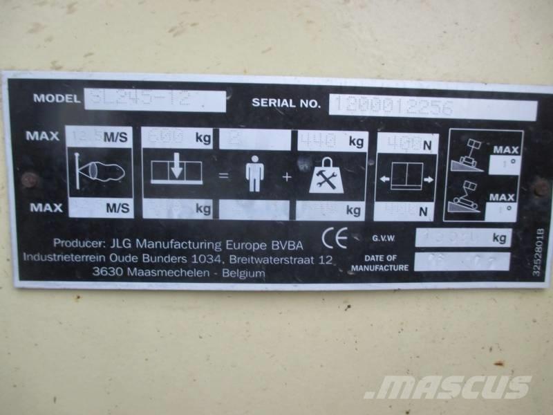 JLG Liftlux 245-12 Šķerveida pacēlāji