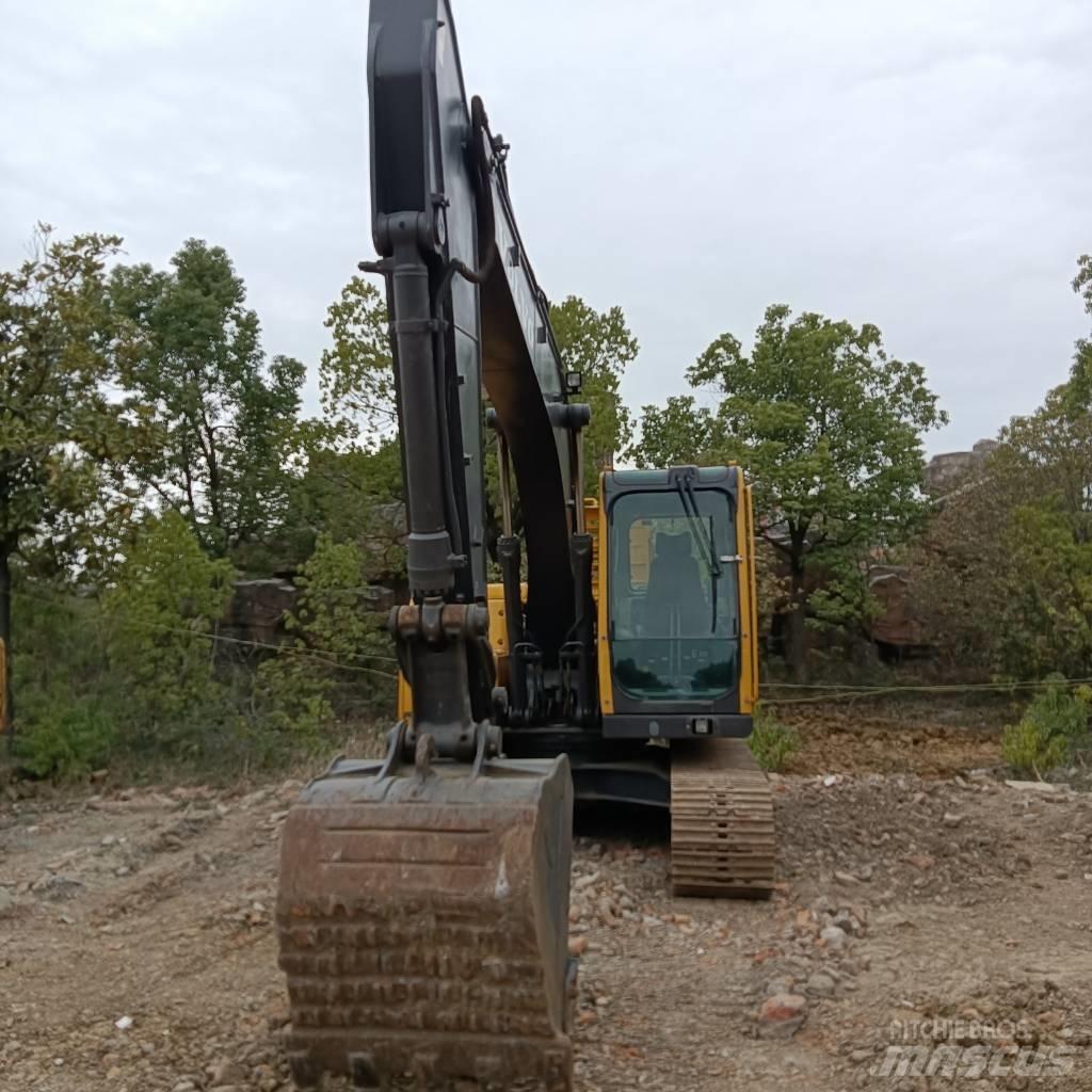 Volvo EC140B Kāpurķēžu ekskavatori