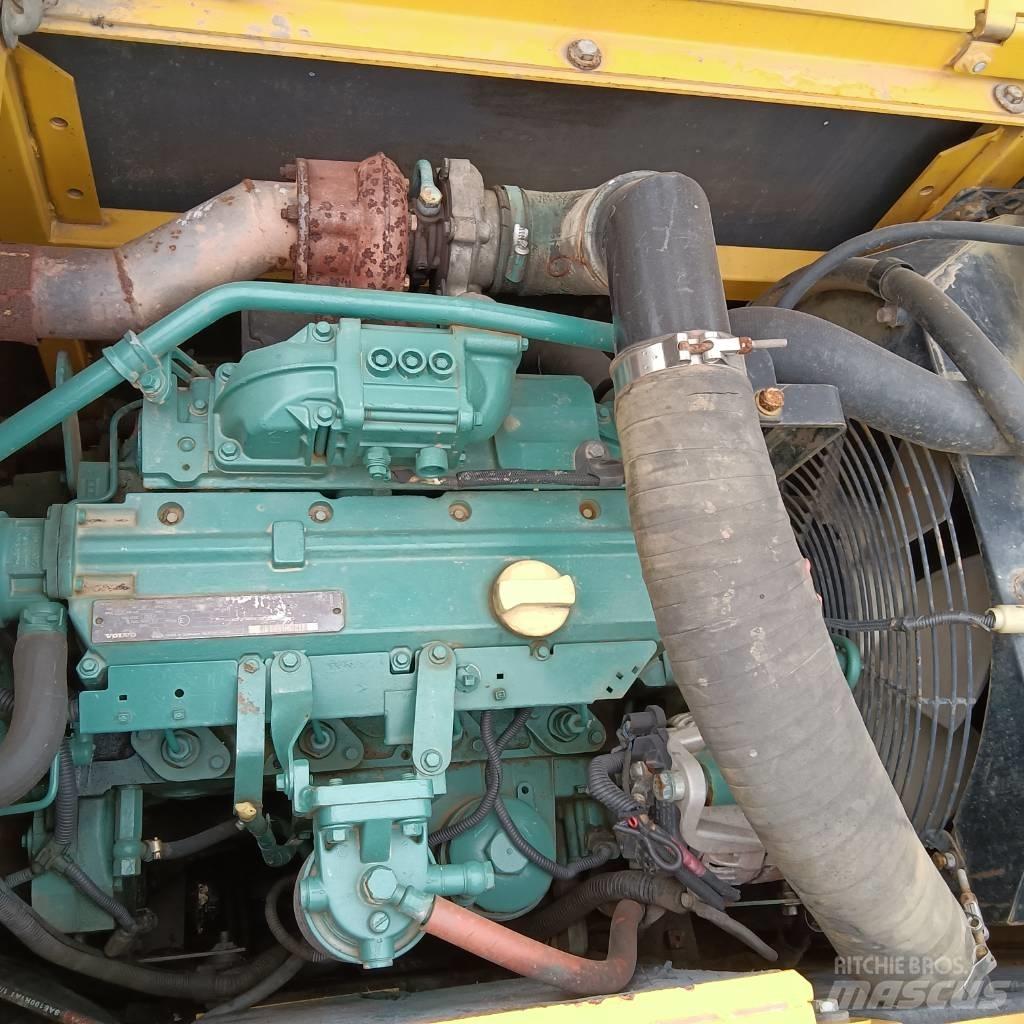 Volvo EC140B Kāpurķēžu ekskavatori