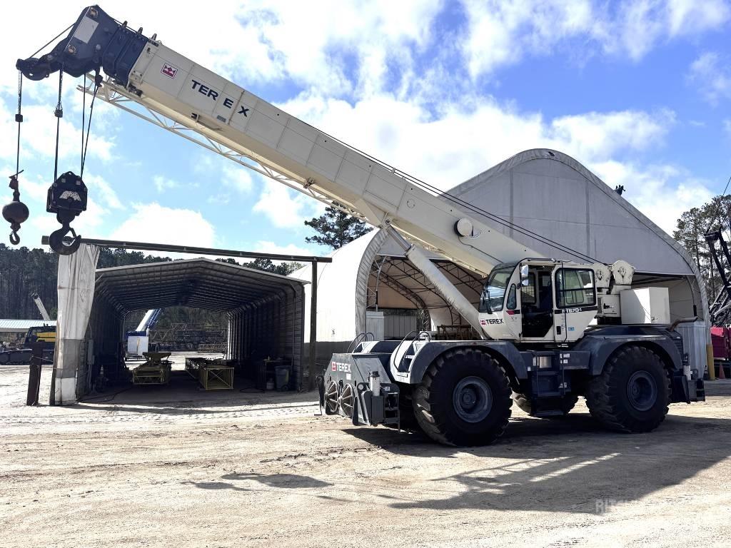 Terex RT 670 Celtņi nelīdzenām virsmām