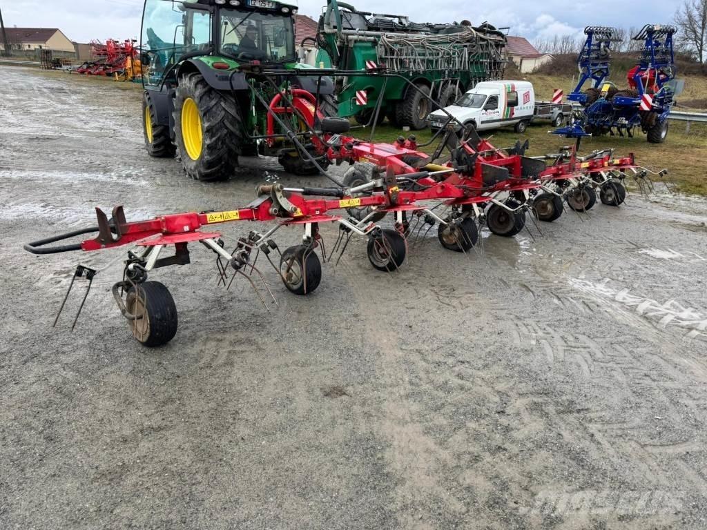 Fella TH901 trans Grābekļi un siena ārdītāji