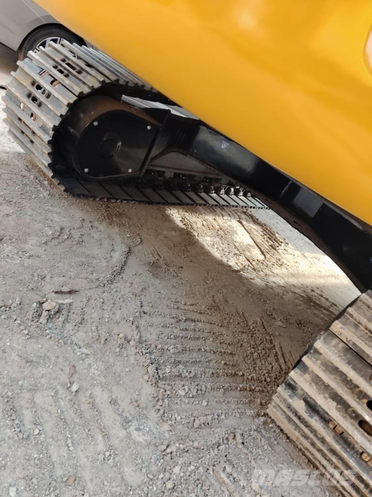 CAT 330 D Kāpurķēžu ekskavatori