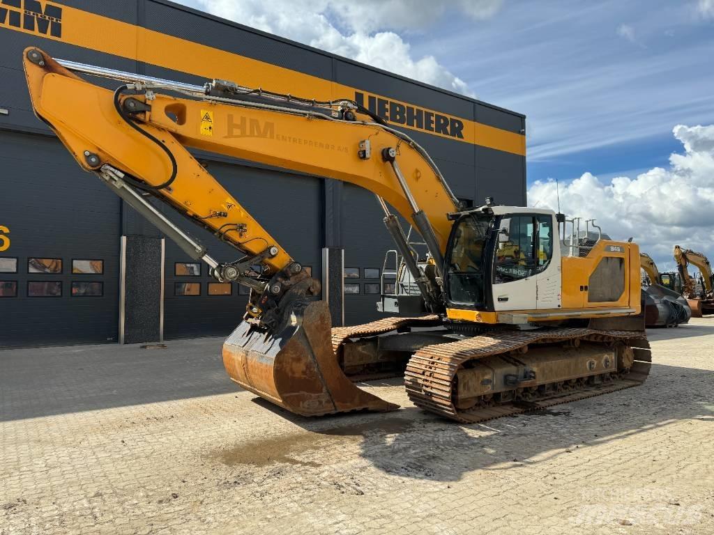 Liebherr R945 Kāpurķēžu ekskavatori