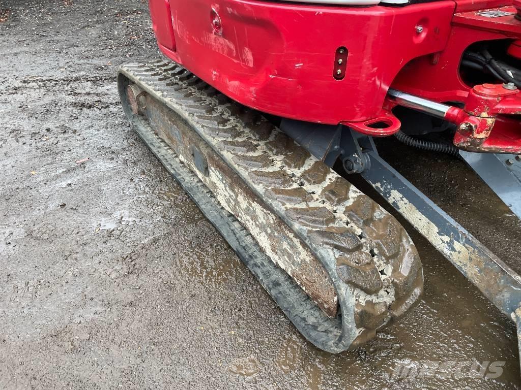 Takeuchi TB 325 R Mini ekskavatori < 7 t