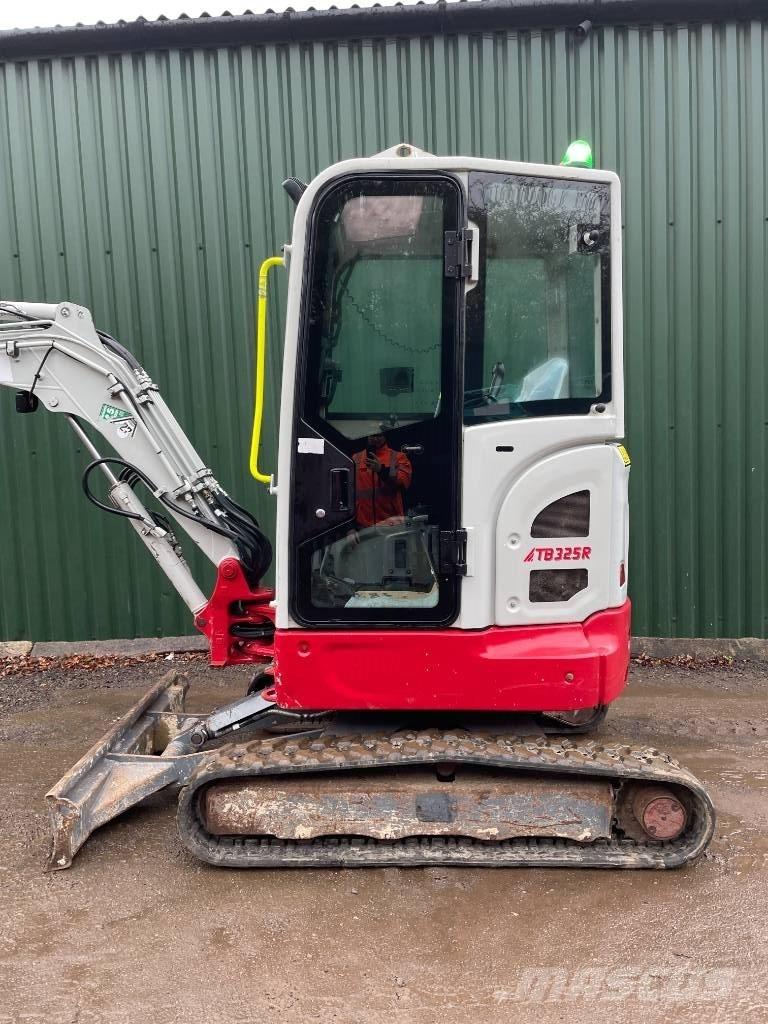 Takeuchi TB 325 R Mini ekskavatori < 7 t