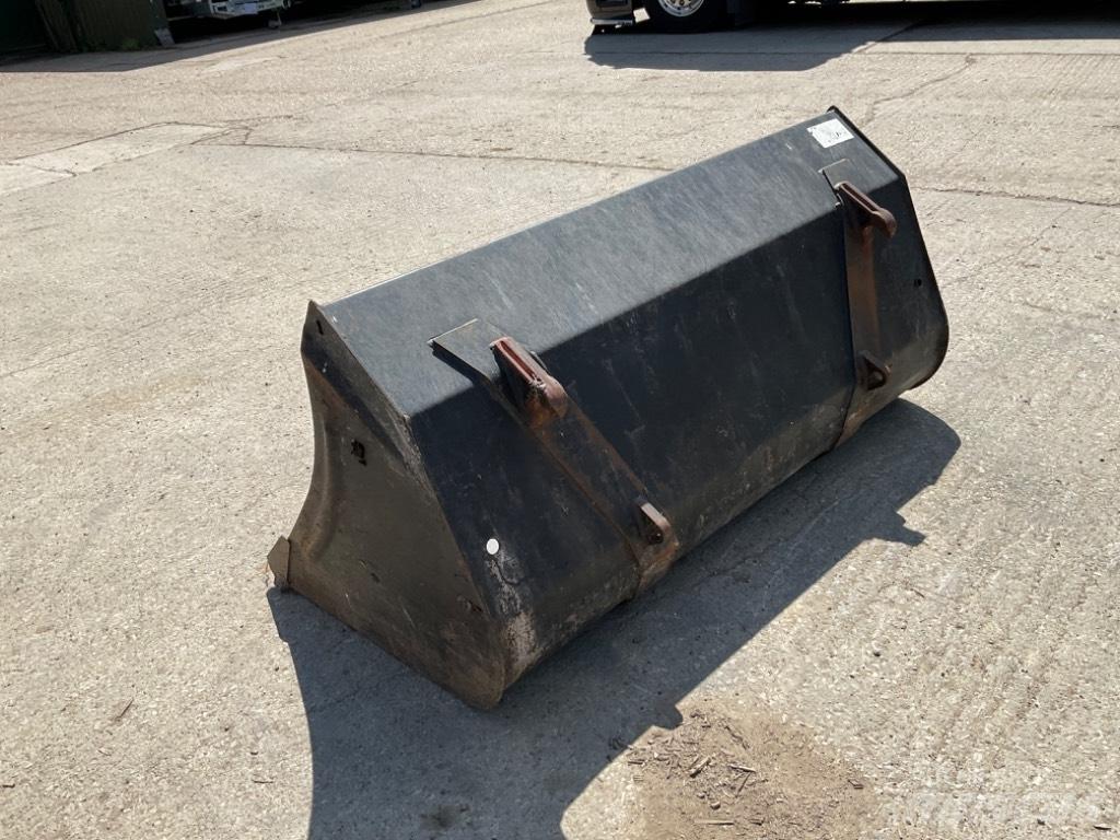 Quicke BUCKET Kausi