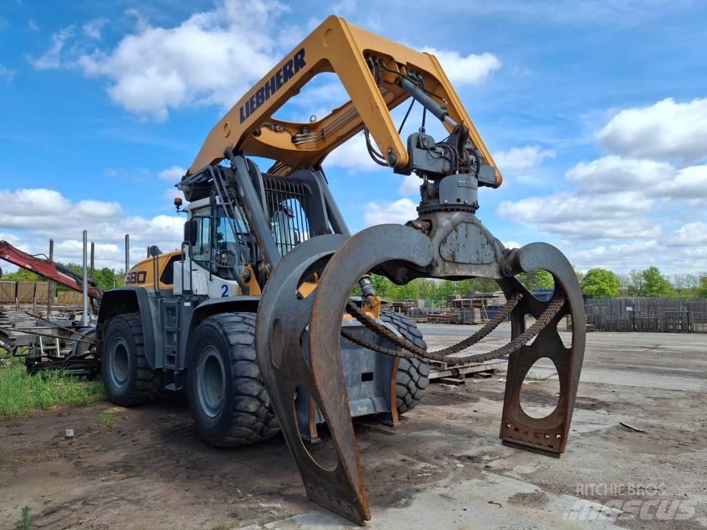 Liebherr L 580 LG Iekrāvēji uz riteņiem