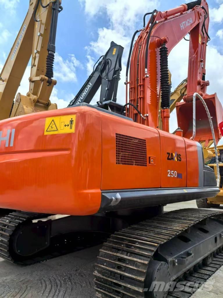 Hitachi ZX 250-3 Vidēja lieluma ekskavatori 7 t - 12 t