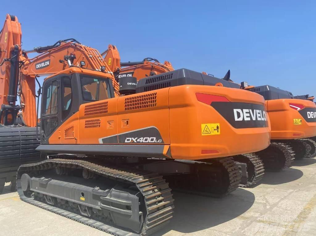 Develon DX 400 Kāpurķēžu ekskavatori