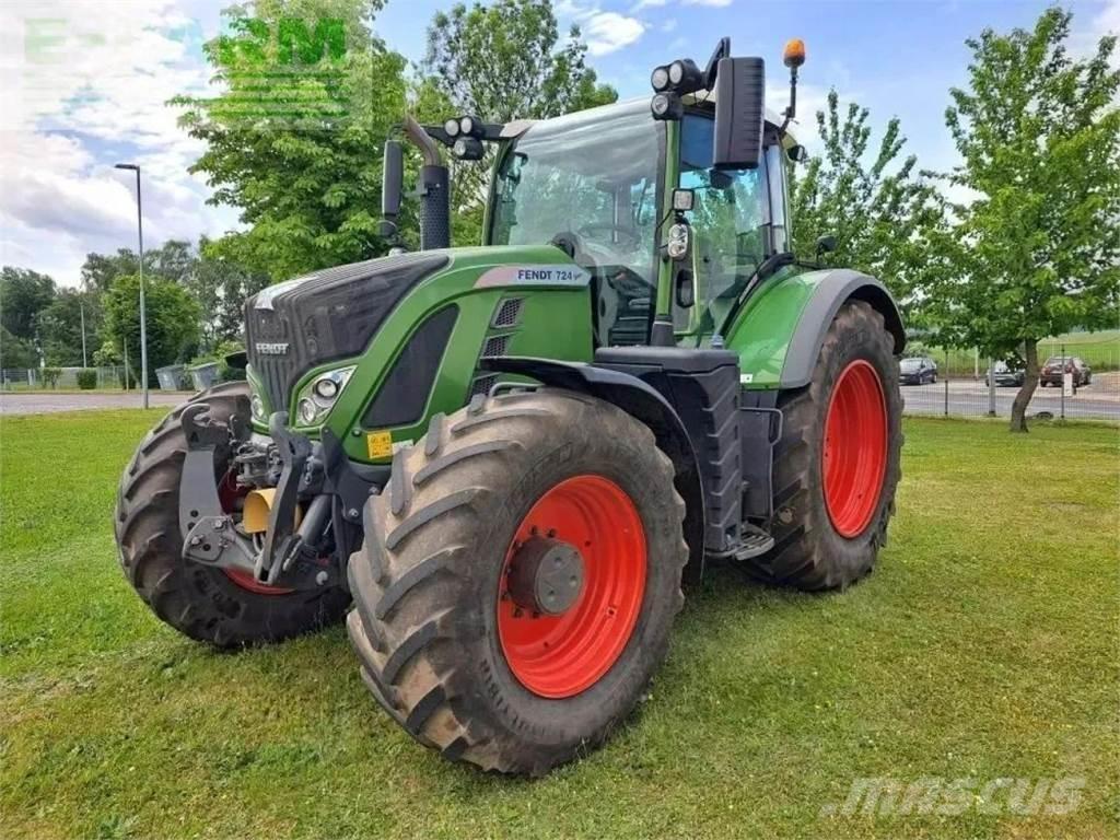 Fendt 724 vario Traktori
