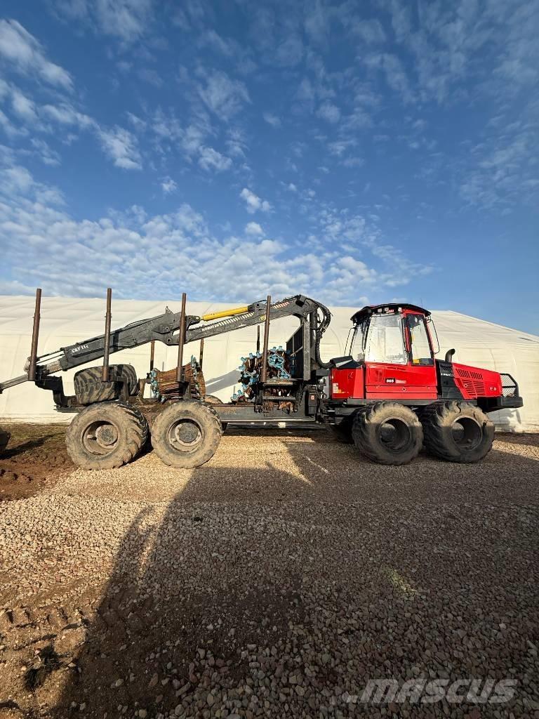 Komatsu 865 Forvarderi