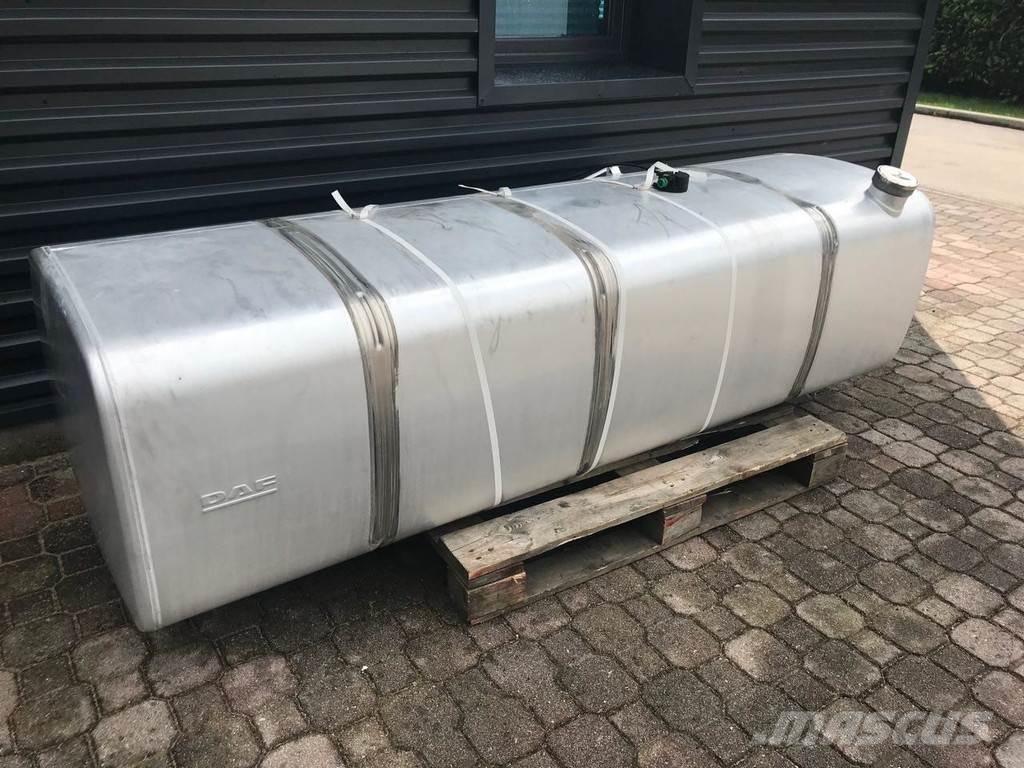 DAF 850 L Degvielas un piedevu tvertnes