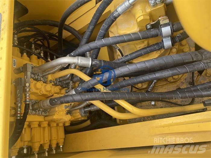 Komatsu PC 240 -8 Kāpurķēžu ekskavatori
