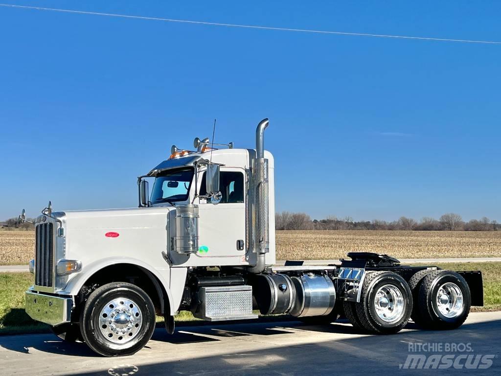 Peterbilt 389 Vilcēji