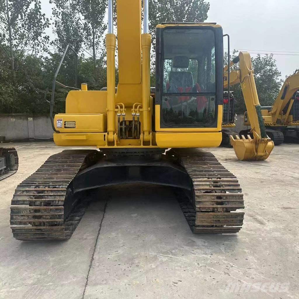 Komatsu PC 200-7 Kāpurķēžu ekskavatori