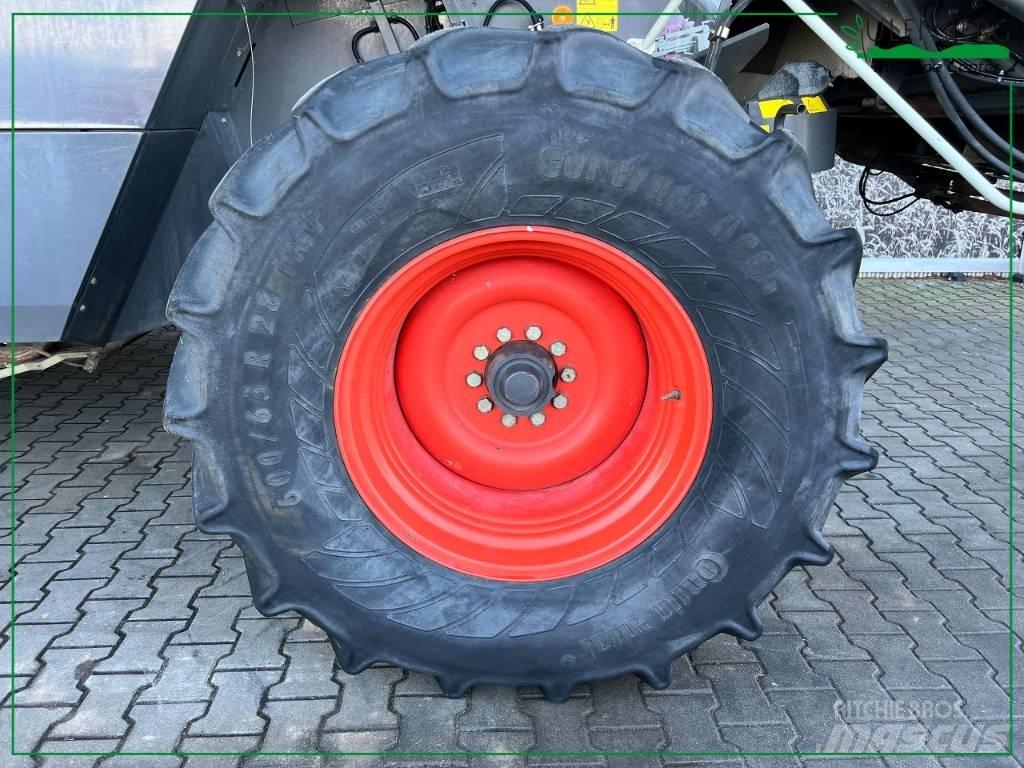 CLAAS Lexion 760 TT Ražas novākšanas kombaini