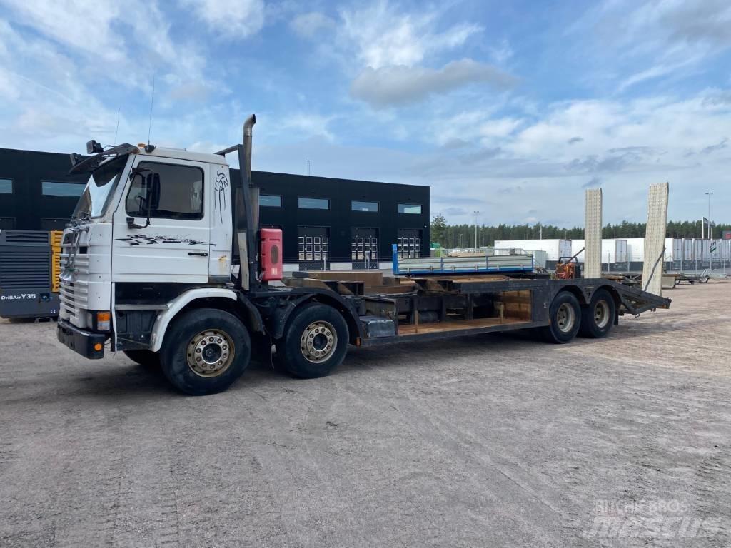 Scania R142H 8X2 Platformas/izkraušana no sāniem