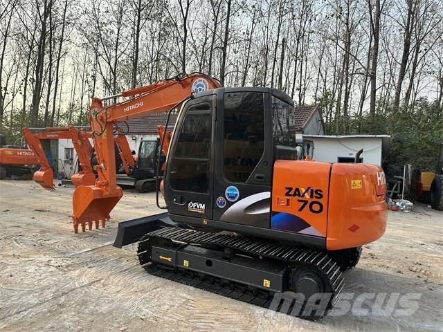 Hitachi ZX70 Kāpurķēžu ekskavatori