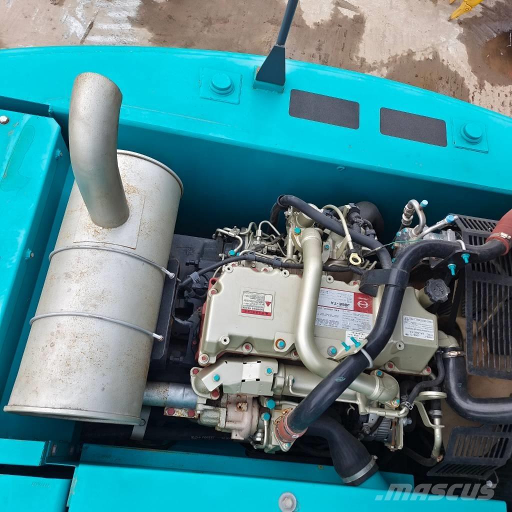 Kobelco SK 200 Kāpurķēžu ekskavatori