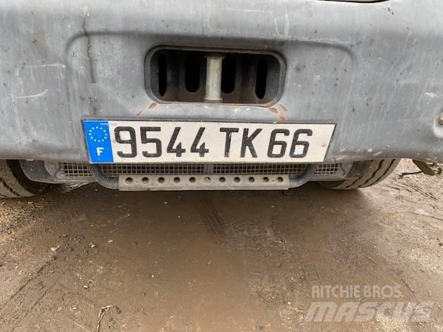 Renault Kerax 380 Pašizgāzējs