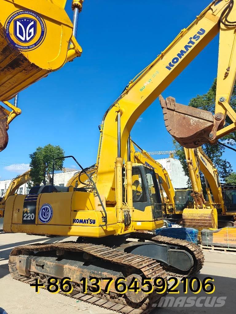 Komatsu PC 220 Kāpurķēžu ekskavatori