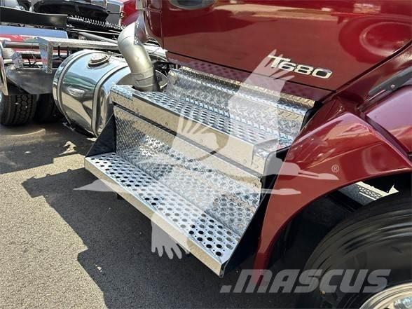 Kenworth T680 Vilcēji