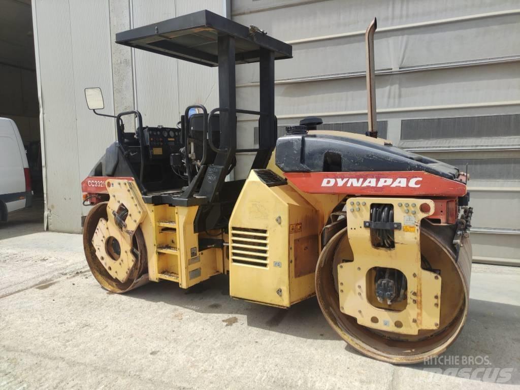 Dynapac CC 232 HF Divvalču grunts veltņi