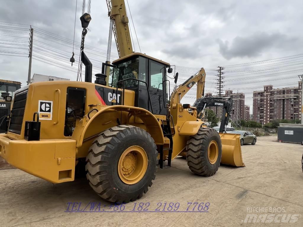 CAT 966L Iekrāvēji uz riteņiem