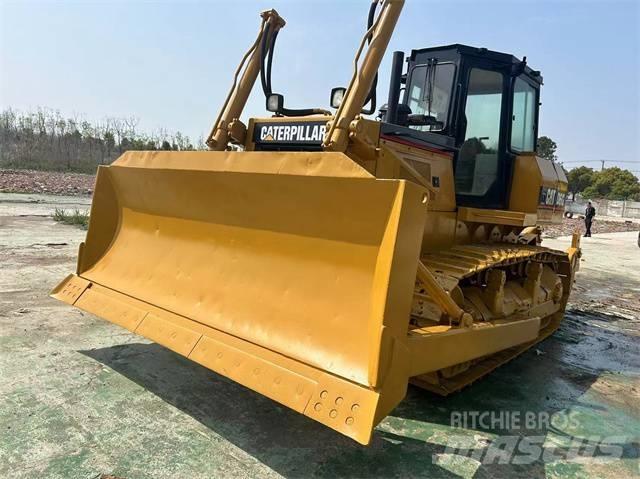 CAT D 6 G Kāpurķēžu buldozeri