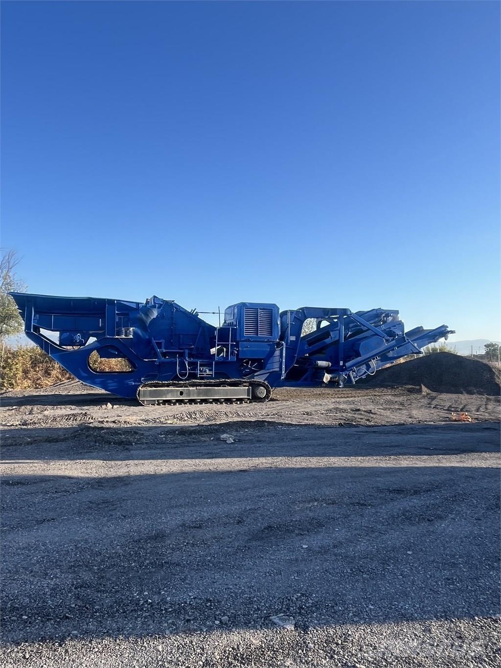 Terex Pegson 4242SR Mobilie drupinātāji