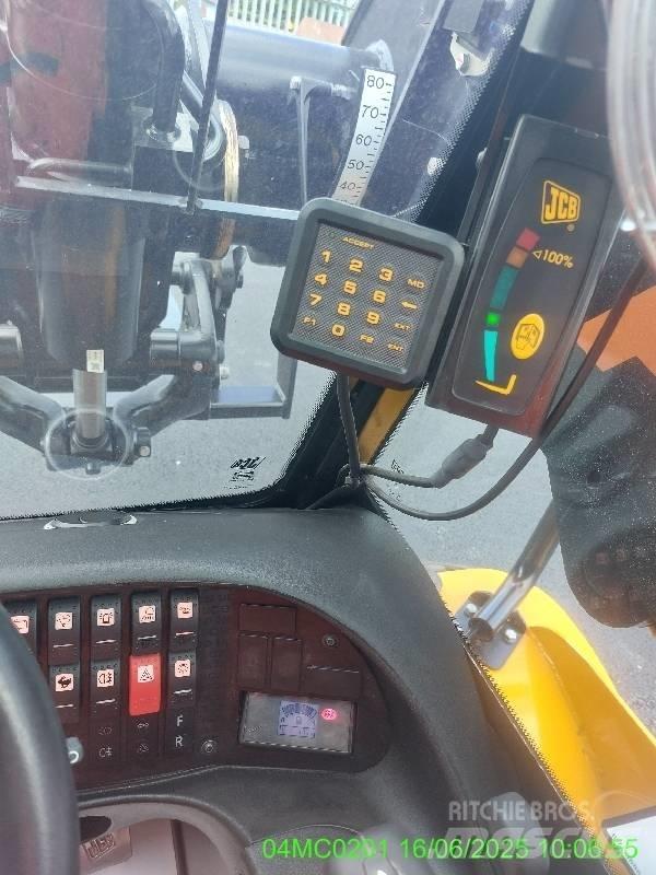 JCB 520-40 Teleskopiskie manipulatori