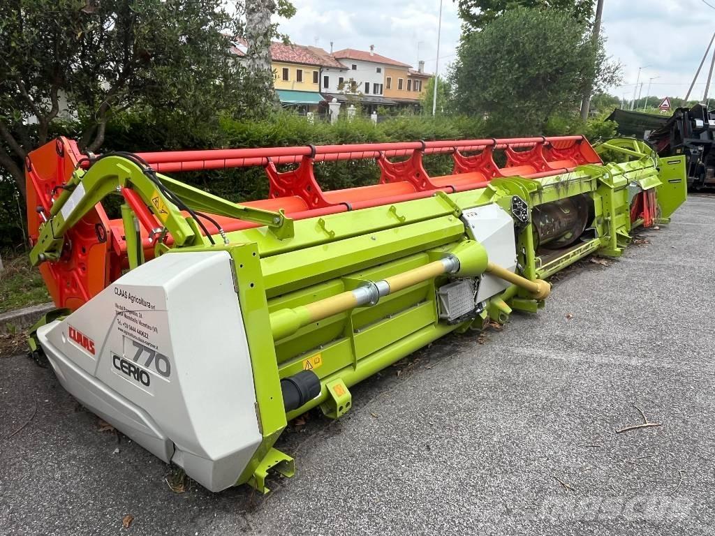 CLAAS CERIO 770 Ražas novākšanas galvas
