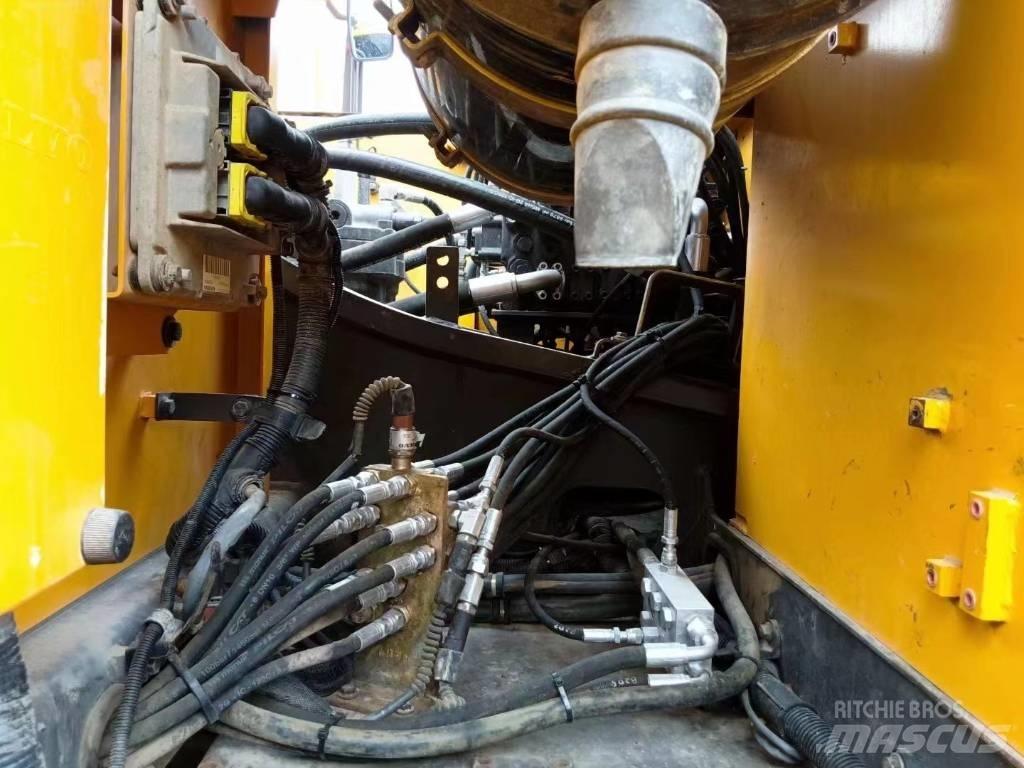 Volvo EC 300 D L Kāpurķēžu ekskavatori