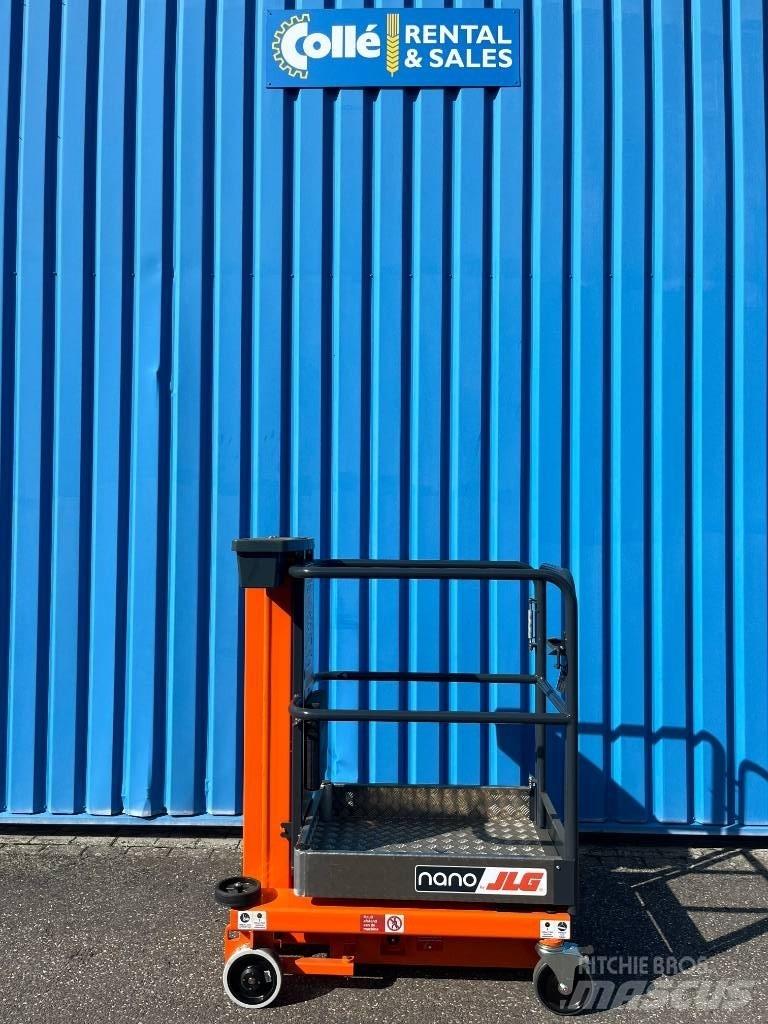 JLG Nano Vertikālie pacēlāji