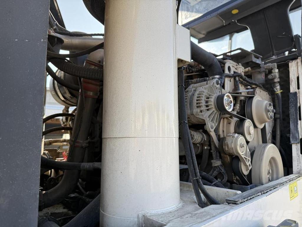 Wirtgen W 150 CFi Asfalta dzesēšanas iekārtas