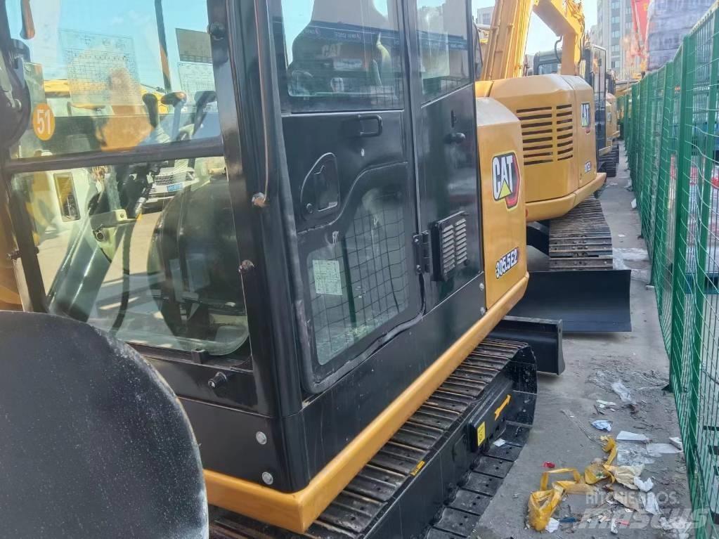 CAT 305.5 Kāpurķēžu ekskavatori