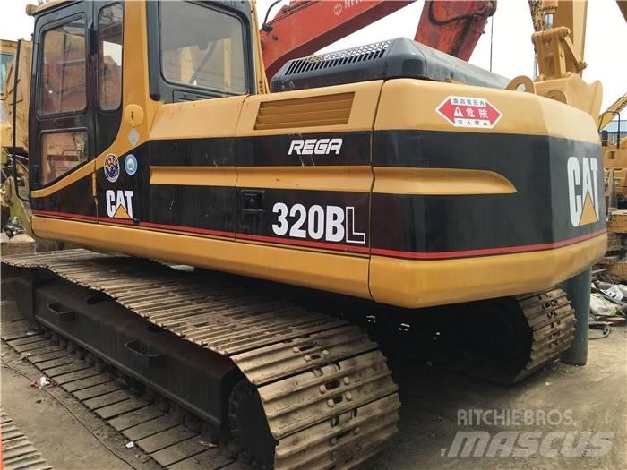 CAT 320 B Kāpurķēžu ekskavatori
