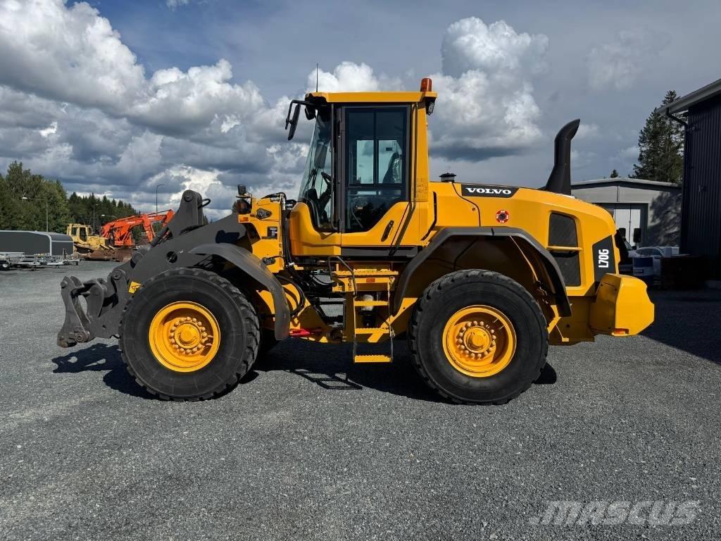 Volvo L 70 G Iekrāvēji uz riteņiem