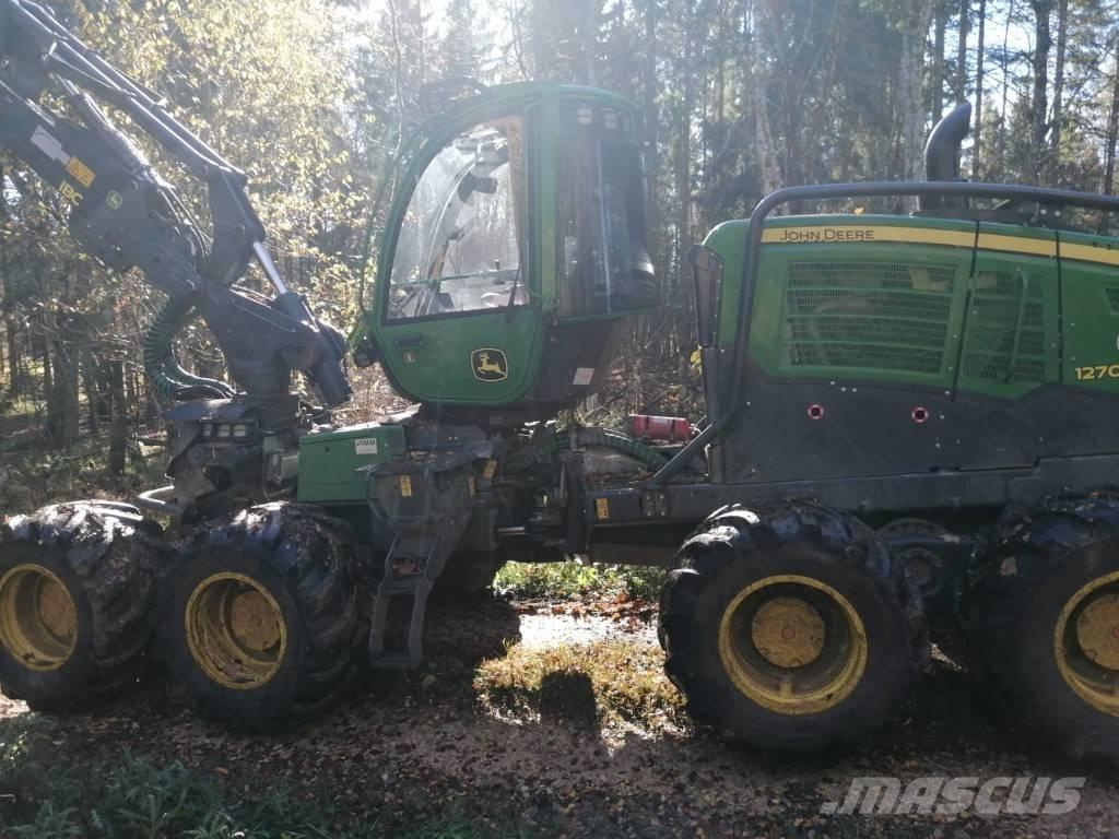 John Deere 1270 G Harvesteri