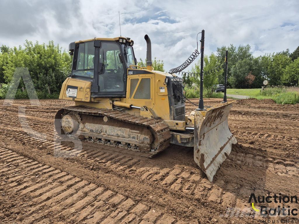 CAT D 6 K Kāpurķēžu buldozeri